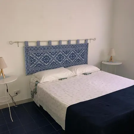 Punta D 'Elice 250Mt Dal Mare